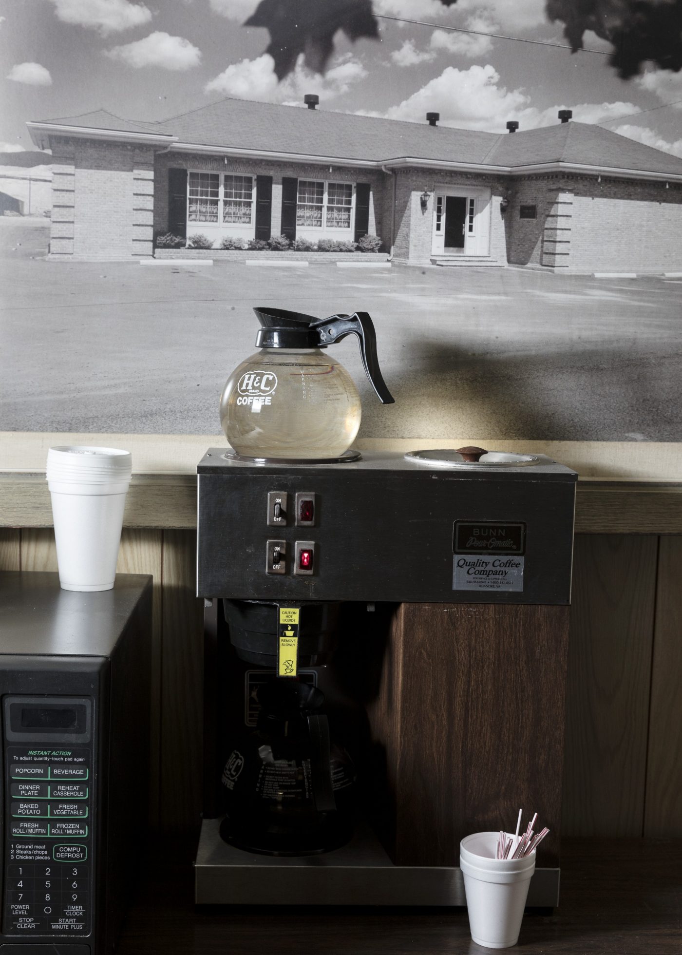 Untitled (front office waiting room)